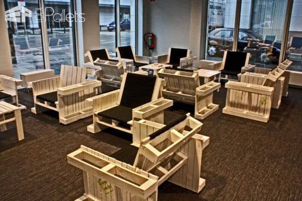 Four Pallets Seat Pallet Benches, Pallet Chairs & Stools Four Pallets Seat Pallet Benches, Pallet Chairs & Stools