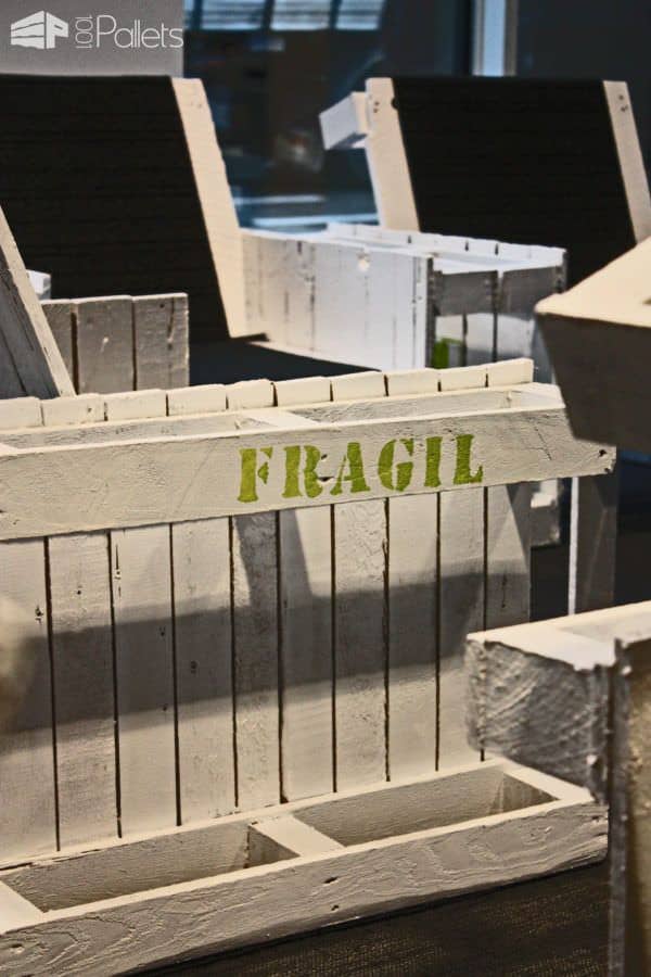 Four Pallets Seat Pallet Benches, Pallet Chairs & Stools Four Pallets Seat Pallet Benches, Pallet Chairs & Stools