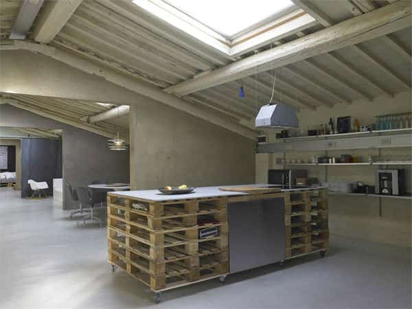 Pallet as Functional Furniture in a Loft Pallet Boxes & Chests Pallet as Functional Furniture in a Loft Pallet Boxes & Chests