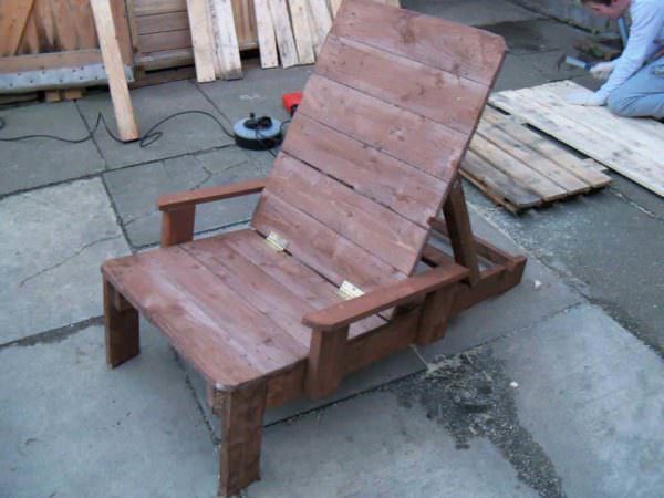 Rustic Reclining Garden Pallet Sun Lounger Pallet Benches, Pallet Chairs & Stools Rustic Reclining Garden Pallet Sun Lounger Pallet Benches, Pallet Chairs & Stools