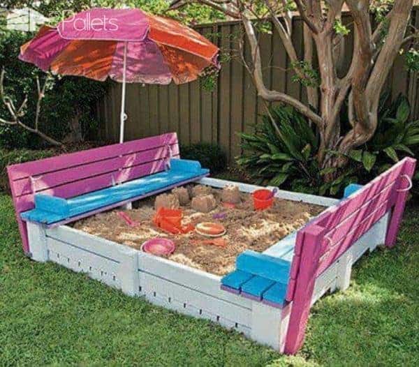 Kids Sandpit Made Out of Pallets Fun Pallet Crafts for Kids Pallets in the Garden 