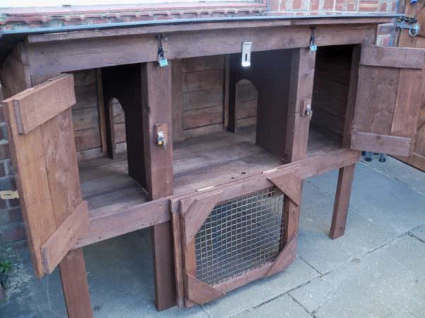 Rabbit House Out of Recycled Pallets Animal Pallet Houses & Pallet Supplies Rabbit House Out of Recycled Pallets Animal Pallet Houses & Pallet Supplies