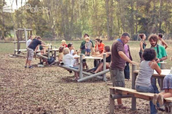 Ri-creazione Farm Edition: Pallets Recycling Lounges & Garden Sets Ri-creazione Farm Edition: Pallets Recycling Lounges & Garden Sets