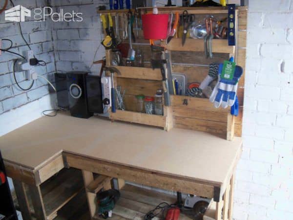 Pallet Workbench & Tool Rack Pallet Desks & Pallet Tables Pallet Workbench & Tool Rack Pallet Desks & Pallet Tables