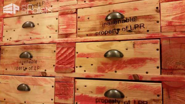 1001pallets Contest 1st Place: Dresser With 12 Drawers Pallet Cabinets & Wardrobes 1001pallets Contest 1st Place: Dresser With 12 Drawers Pallet Cabinets & Wardrobes