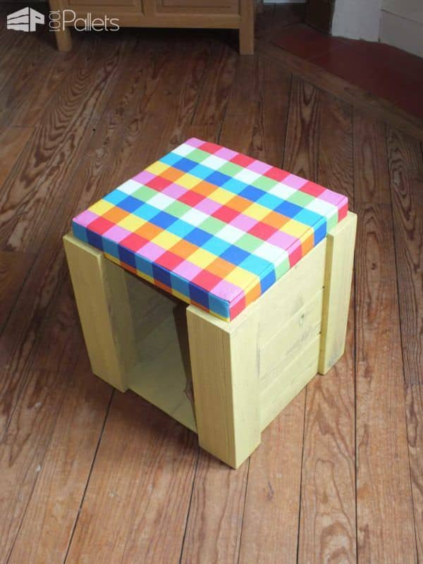 Kid’s Stools To Play & Seat Fun Pallet Crafts for Kids Pallet Benches, Pallet Chairs & Stools Kid’s Stools To Play & Seat Fun Pallet Crafts for Kids Pallet Benches, Pallet Chairs & Stools