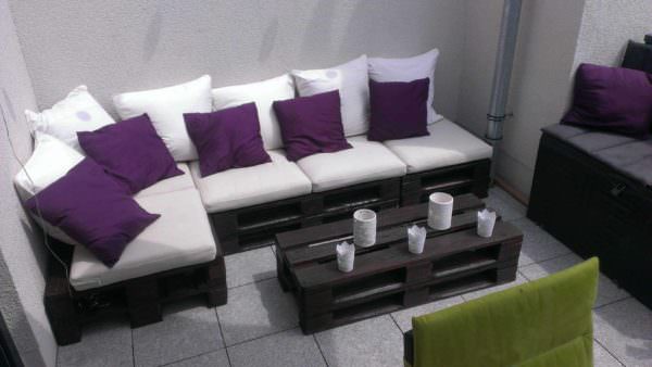 Lounge Area / Sonnendeck :-) Pallet Sofas & Couches 