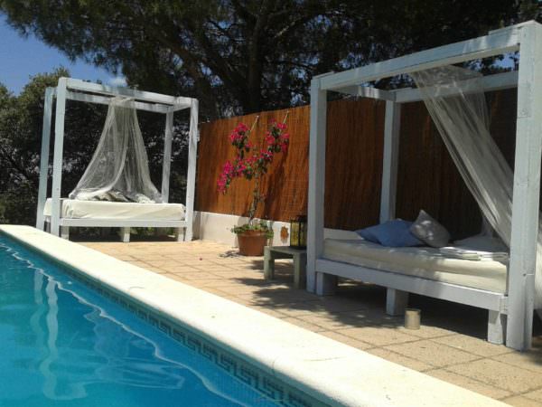 Luxury Pallet Sofas For Your Swimming Pool/Outdoor Lounges Pallet Sofas & Couches Luxury Pallet Sofas For Your Swimming Pool/Outdoor Lounges Pallet Sofas & Couches