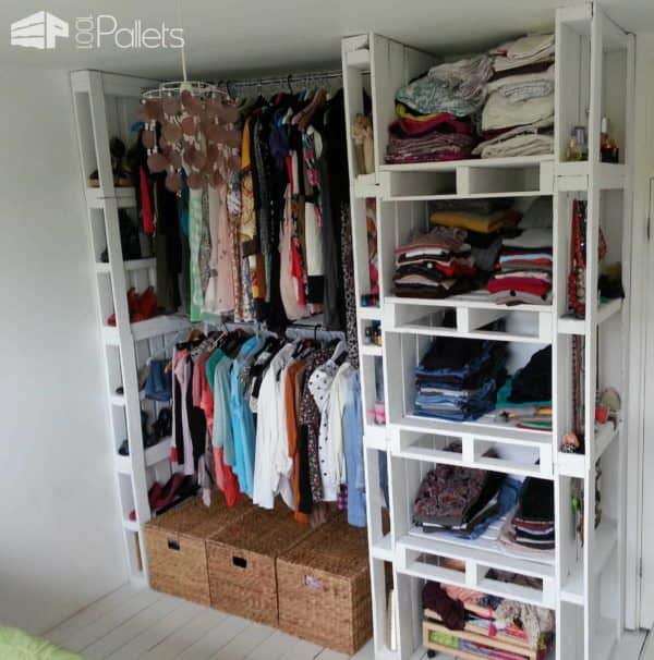 Wood Pallet Wardrobe Pallet Cabinets & Wardrobes Wood Pallet Wardrobe Pallet Cabinets & Wardrobes