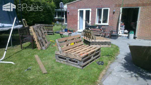 Garden Patio Sofa Set Made Out Of Recycled Pallets Lounges & Garden Sets Garden Patio Sofa Set Made Out Of Recycled Pallets Lounges & Garden Sets