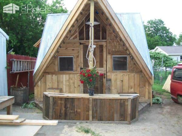Skid Shack From Reclaimed Wood (Skid & Crates) Pallet Sheds, Cabins, Huts & Playhouses Skid Shack From Reclaimed Wood (Skid & Crates) Pallet Sheds, Cabins, Huts & Playhouses