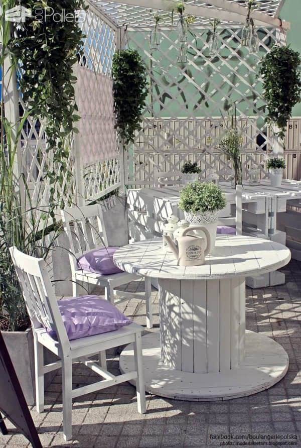 Cafe Garden Made Of Recycled Pallets, Spools & Crates Lounges & Garden Sets Cafe Garden Made Of Recycled Pallets, Spools & Crates Lounges & Garden Sets