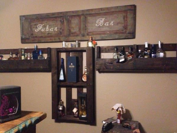 Pallet Bar Bottle Holders Pallet Shelves & Pallet Coat Hangers Pallet Bar Bottle Holders Pallet Shelves & Pallet Coat Hangers