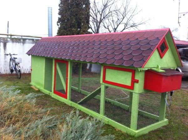 Pallet Chicken Coop Has Incorporated Storage Shed Animal Pallet Houses & Pallet Supplies Pallet Chicken Coop Has Incorporated Storage Shed Animal Pallet Houses & Pallet Supplies