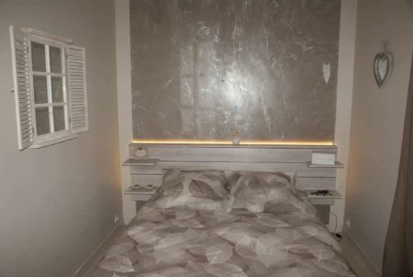 Pallets Bed Headboard / Tête De Lit En Palettes Pallet Beds, Pallet Headboards & Frames Pallets Bed Headboard / Tête De Lit En Palettes Pallet Beds, Pallet Headboards & Frames