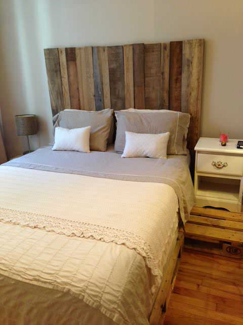 Headboard (Barn Wood) & Spring-bed (Pallets) Pallet Beds, Pallet Headboards & Frames Headboard (Barn Wood) & Spring-bed (Pallets) Pallet Beds, Pallet Headboards & Frames