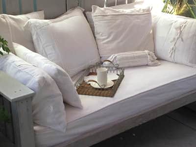 Outdoor Daybed Made From Pallets & Reclaimed Wood Pallet Sofas & Couches Outdoor Daybed Made From Pallets & Reclaimed Wood Pallet Sofas & Couches