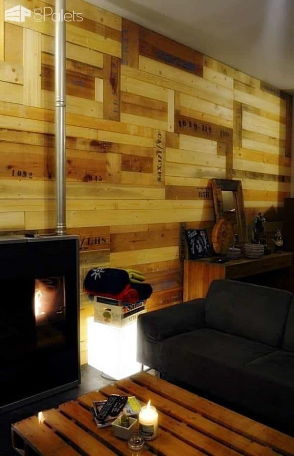 Pallets Wall / Mur En Palettes Pallet Walls & Pallet Doors Pallets Wall / Mur En Palettes Pallet Walls & Pallet Doors