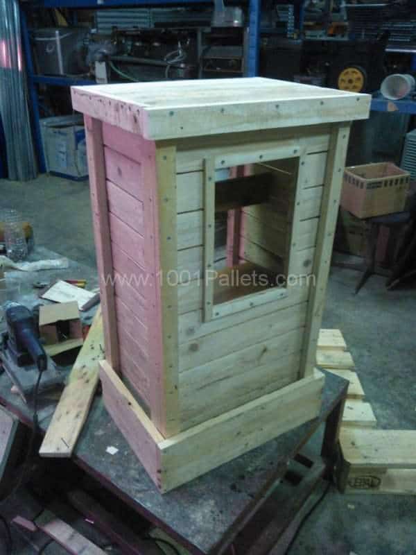 Pallet Cabinet for Electric Fireplace Device Pallet Cabinets & Wardrobes Pallet Cabinet for Electric Fireplace Device Pallet Cabinets & Wardrobes