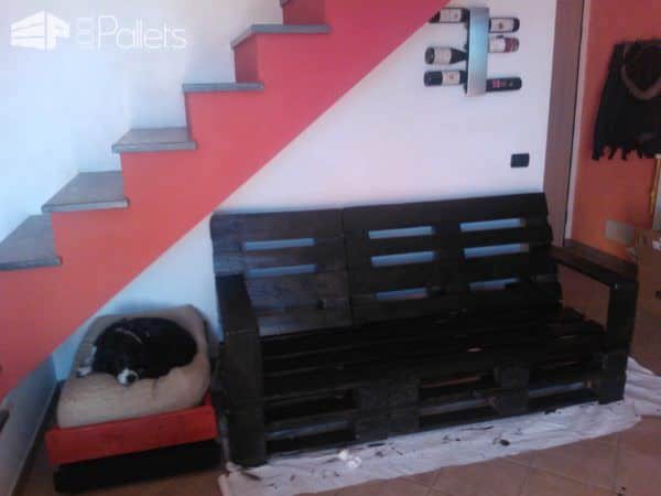 Divano in Pallets / Pallet Sofa Pallet Sofas & Couches Divano in Pallets / Pallet Sofa Pallet Sofas & Couches