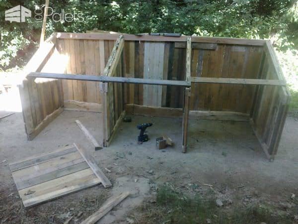 Pallets Compost Bin for Garden Dry Toilets Pallet Planters & Compost Bins Pallet Sheds, Cabins, Huts & Playhouses Pallets Compost Bin for Garden Dry Toilets Pallet Planters & Compost Bins Pallet Sheds, Cabins, Huts & Playhouses