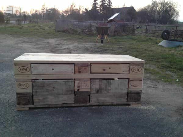 Pallet Benches Feature Storage Drawers Pallet Benches, Pallet Chairs & Stools Pallet Benches Feature Storage Drawers Pallet Benches, Pallet Chairs & Stools