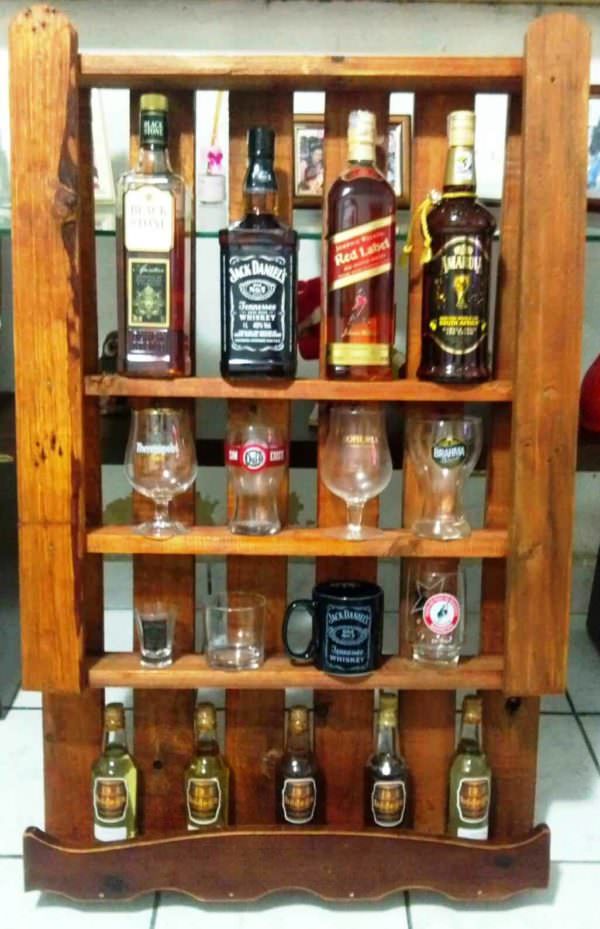 Estante De Bebidas / Pallet Wall Bar Pallet Shelves & Pallet Coat Hangers 