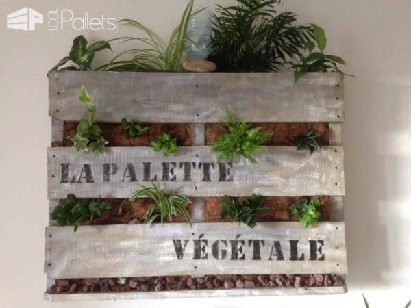 Several Upcycled Pallet Creations Pallet Beds, Pallet Headboards & Frames Pallet Coffee Tables Pallet Planters & Compost Bins 