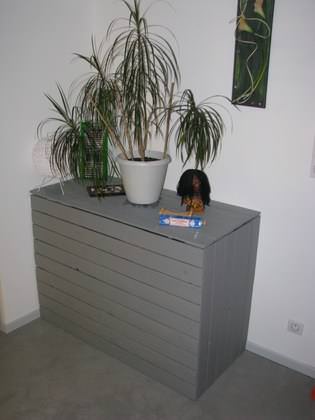 Pallet Hidden Desk / Bureau Caché En Palettes Recyclées DIY Pallet Tutorials Pallet Desks & Pallet Tables Pallet Hidden Desk / Bureau Caché En Palettes Recyclées DIY Pallet Tutorials Pallet Desks & Pallet Tables