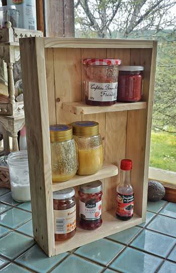 Les Palettes Du Coeur: New French Pallet Association Pallet Home Accessories Les Palettes Du Coeur: New French Pallet Association Pallet Home Accessories