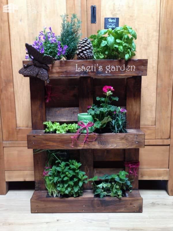 Pallet Vertical Planter Pallet Planters & Compost Bins 