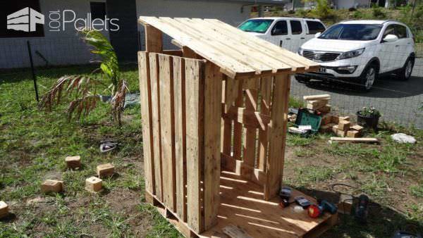 Cabane Princesse En Palettes / Small Pallet Princess Hut Fun Pallet Crafts for Kids Pallet Sheds, Cabins, Huts & Playhouses Cabane Princesse En Palettes / Small Pallet Princess Hut Fun Pallet Crafts for Kids Pallet Sheds, Cabins, Huts & Playhouses
