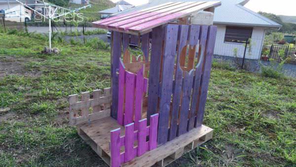 Cabane Princesse En Palettes / Small Pallet Princess Hut Fun Pallet Crafts for Kids Pallet Sheds, Cabins, Huts & Playhouses Cabane Princesse En Palettes / Small Pallet Princess Hut Fun Pallet Crafts for Kids Pallet Sheds, Cabins, Huts & Playhouses