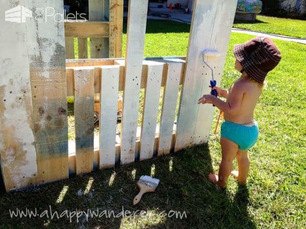 Charming, Inspired Pallet Kids Playhouse Fun Pallet Crafts for Kids Pallet Sheds, Cabins, Huts & Playhouses Charming, Inspired Pallet Kids Playhouse Fun Pallet Crafts for Kids Pallet Sheds, Cabins, Huts & Playhouses