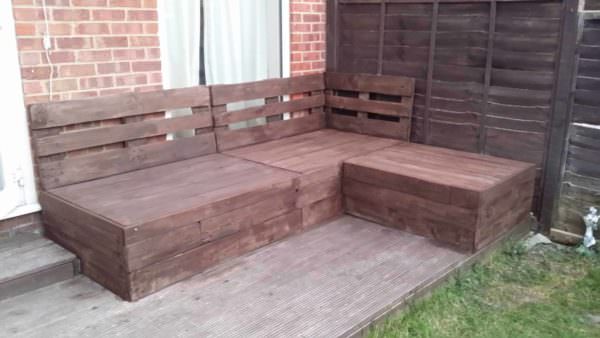 Corner Sofa Made From Repurposed Euro Pallets Pallet Sofas & Couches 