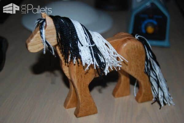 Pallet Timber Toys Fun Pallet Crafts for Kids Pallet Timber Toys Fun Pallet Crafts for Kids