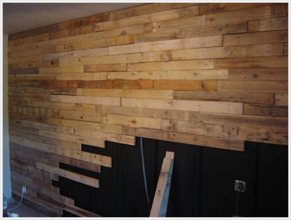 Réalisation D’un Mur En Planches De Palettes / Wall Made Out Of 120 Reclaimed Pallets Pallet Walls & Pallet Doors Réalisation D’un Mur En Planches De Palettes / Wall Made Out Of 120 Reclaimed Pallets Pallet Walls & Pallet Doors