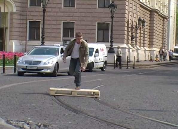Trolley-line Pallet Skateboarding Performance! Fun Pallet Crafts for Kids Trolley-line Pallet Skateboarding Performance! Fun Pallet Crafts for Kids