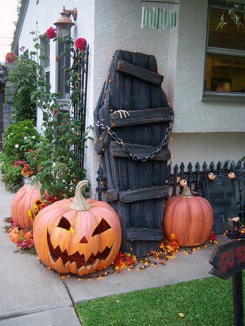 75+ Fabulous Pallet Halloween Ideas: Are You Ready to Pallet-ify Halloween? Other Pallet Projects 75+ Fabulous Pallet Halloween Ideas: Are You Ready to Pallet-ify Halloween? Other Pallet Projects