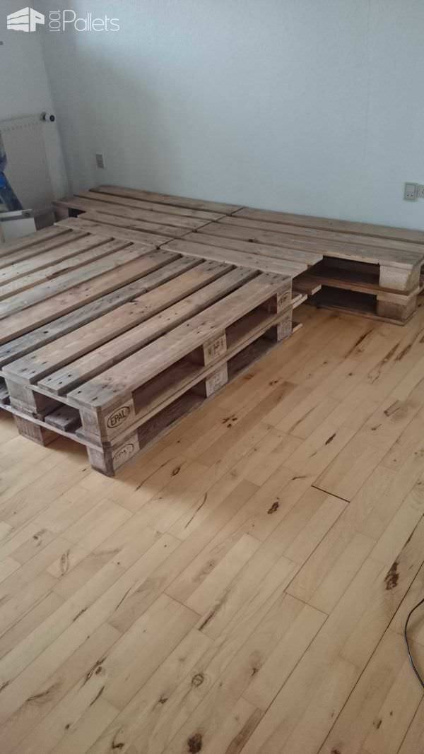 8 Pallets Bed Pallet Beds, Pallet Headboards & Frames 8 Pallets Bed Pallet Beds, Pallet Headboards & Frames