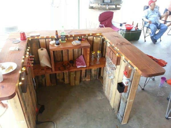 Backyard Pallet Western Themed Bar Pallet Bars Backyard Pallet Western Themed Bar Pallet Bars