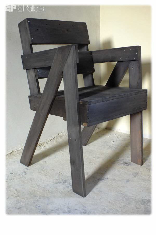 Chaise En Bois De Palette / Pallet Chair Pallet Benches, Pallet Chairs & Stools Chaise En Bois De Palette / Pallet Chair Pallet Benches, Pallet Chairs & Stools