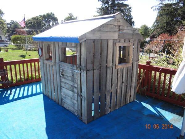 Daughters Pallet Playhouse Pallet Sheds, Cabins, Huts & Playhouses Daughters Pallet Playhouse Pallet Sheds, Cabins, Huts & Playhouses