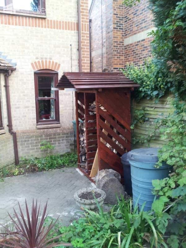 Log Store Made From Six Pallets Pallet Sheds, Cabins, Huts & Playhouses Log Store Made From Six Pallets Pallet Sheds, Cabins, Huts & Playhouses