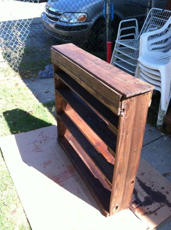 Pallet Shoe Rack Pallet Shelves & Pallet Coat Hangers Pallet Shoe Rack Pallet Shelves & Pallet Coat Hangers