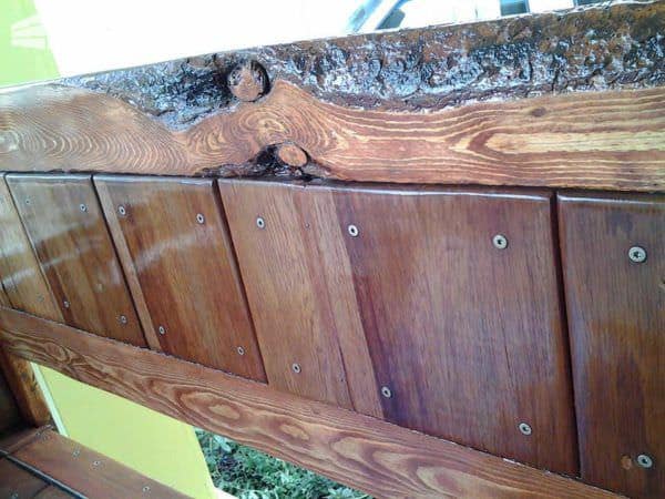 Diy: Pallet Storage Bench Has Two Compartments Pallet Benches, Pallet Chairs & Stools Diy: Pallet Storage Bench Has Two Compartments Pallet Benches, Pallet Chairs & Stools