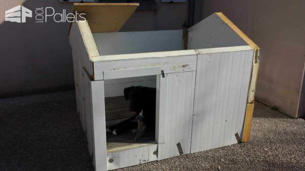 Niche A Chien / A Pallet Dog House Pallet Sheds, Cabins, Huts & Playhouses Niche A Chien / A Pallet Dog House Pallet Sheds, Cabins, Huts & Playhouses