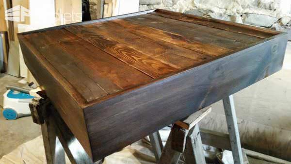 Reclaimed Formica Coffee Table With Pallet Wood Pallet Coffee Tables Reclaimed Formica Coffee Table With Pallet Wood Pallet Coffee Tables