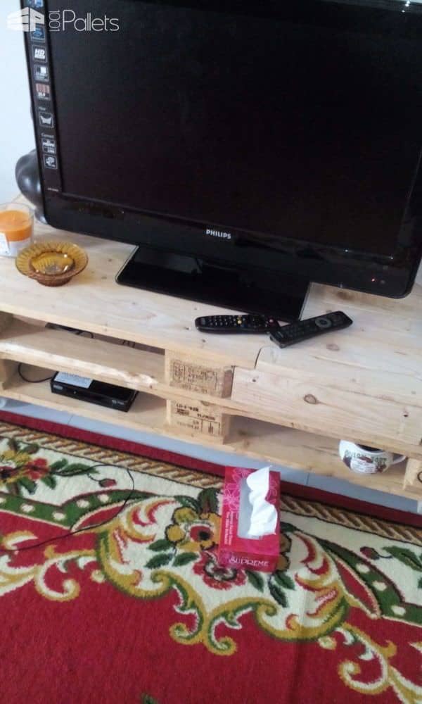 Tv Cabinet With Auto Retractable Drawer Out of 2 Pallets Pallet TV Stands & Racks Tv Cabinet With Auto Retractable Drawer Out of 2 Pallets Pallet TV Stands & Racks