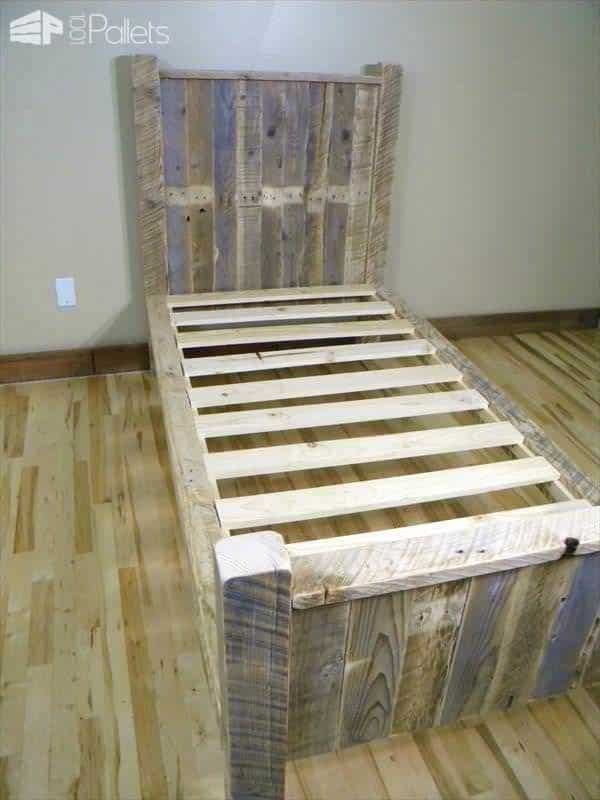 Elegant Pallet Bed Pallet Beds, Pallet Headboards & Frames Elegant Pallet Bed Pallet Beds, Pallet Headboards & Frames